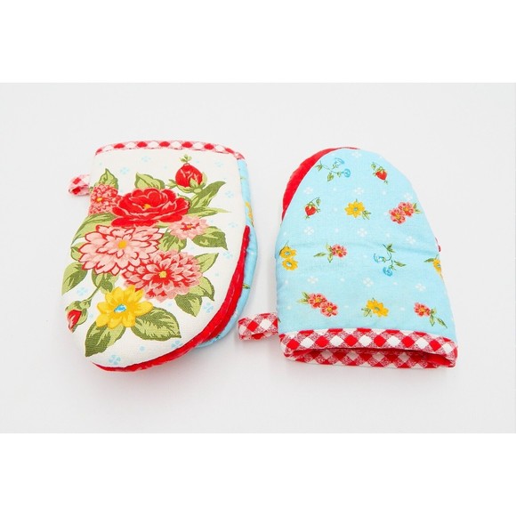The Pioneer Woman Sweet Rose Mini Oven Mitt Pair Red Check Gingham Blue Floral - Picture 2 of 10